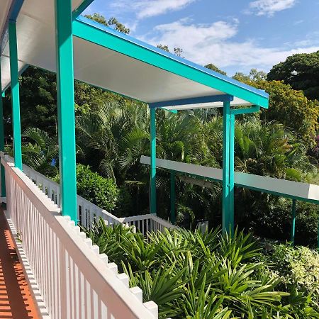 Tropical Palms Resort & 4Wd Hire Picnic Bay Buitenkant foto
