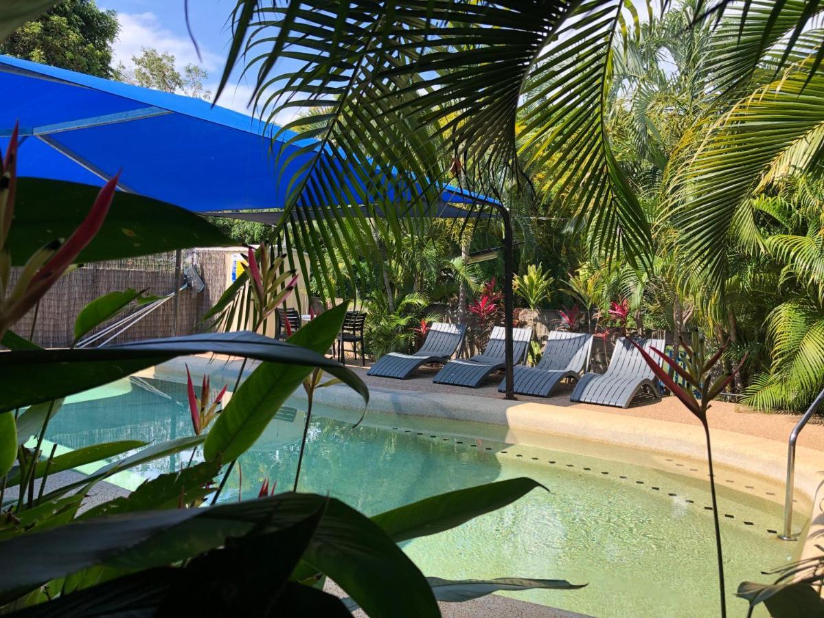 Tropical Palms Resort & 4Wd Hire Picnic Bay Buitenkant foto
