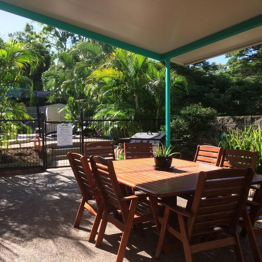 Tropical Palms Resort & 4Wd Hire Picnic Bay Buitenkant foto
